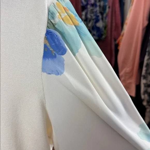 NWT Daniel Rainn Floral Puff Sleeve Mixed Media Sweater size large - Picture 6 of 7